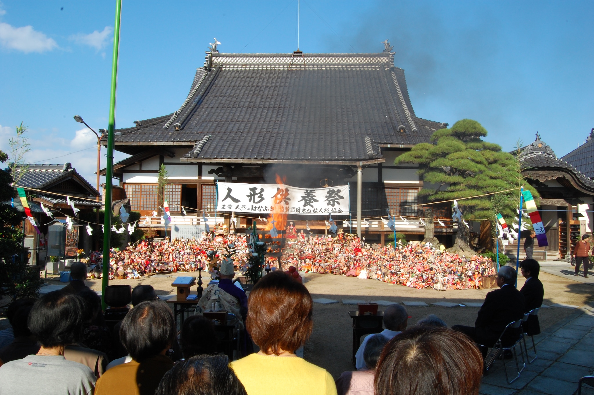 法倫會館の初盆供養祭 合同供養祭 令和６年