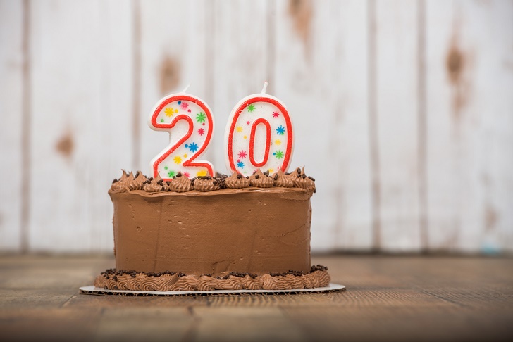 メッセージプレートを素敵に 英文・筆記体パティシエ 坂下寛志 Pâtissier Sakashita Hiroshi