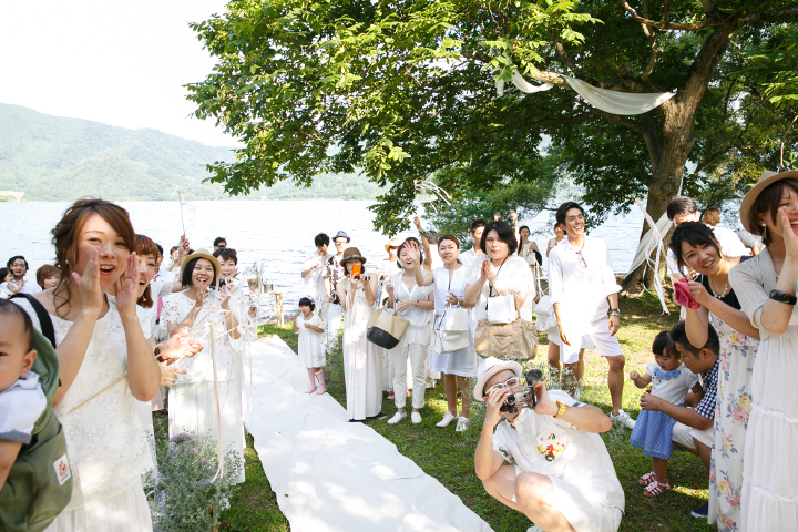 オーストラリア挙式に参列するときの服装を教えて。 - 海外挙式・フォトウエディングならケアンズ・ウエディング