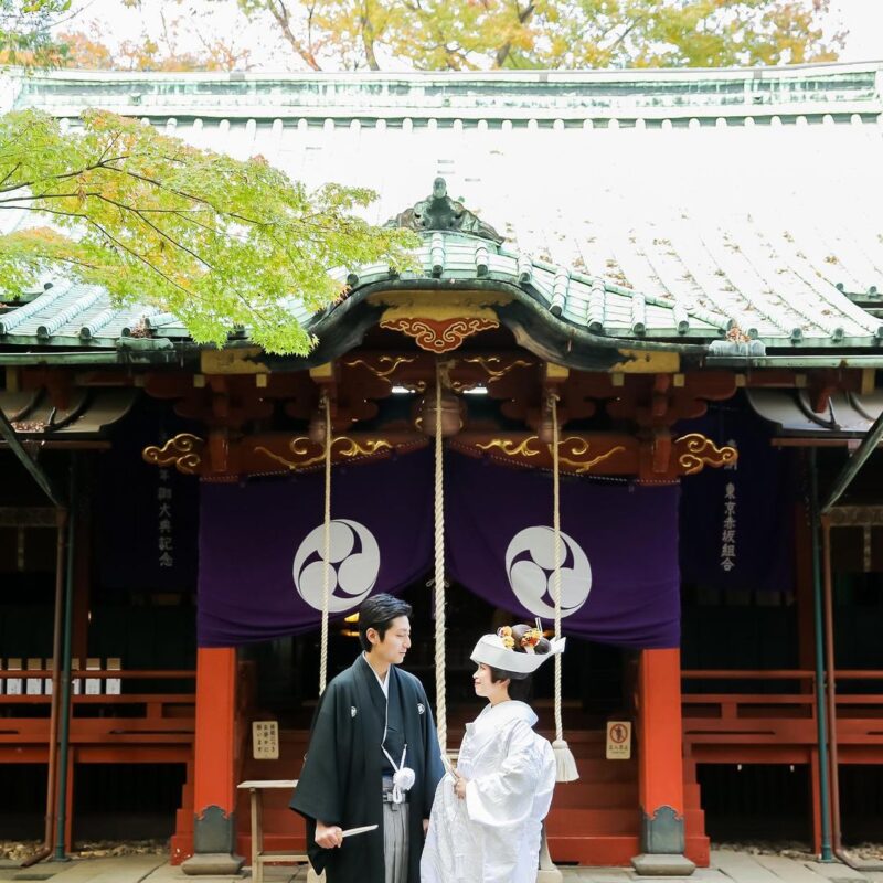 神前式の服装は？洋装でも大丈夫？親族・友達などパターン別に服装をご紹介AOYAMA Journal