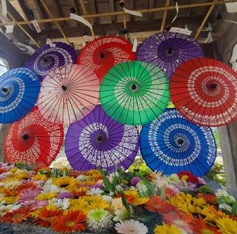 森の中の神社のお祭りのイラスト素材200493745- イメージマート