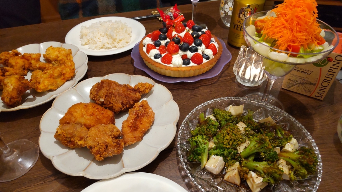 クリスマス2024 食卓を豪華に！クリスマスを盛り上げる人気レシピ - E・レシピ