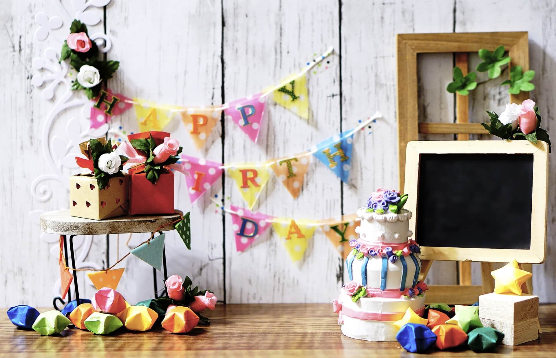 パーティー飾り付けアイデア集。100均でそろえた技あり術まで - macaroni