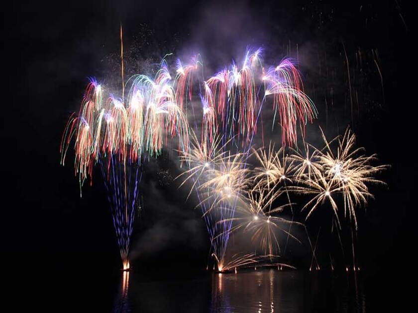 十和田湖湖水まつり