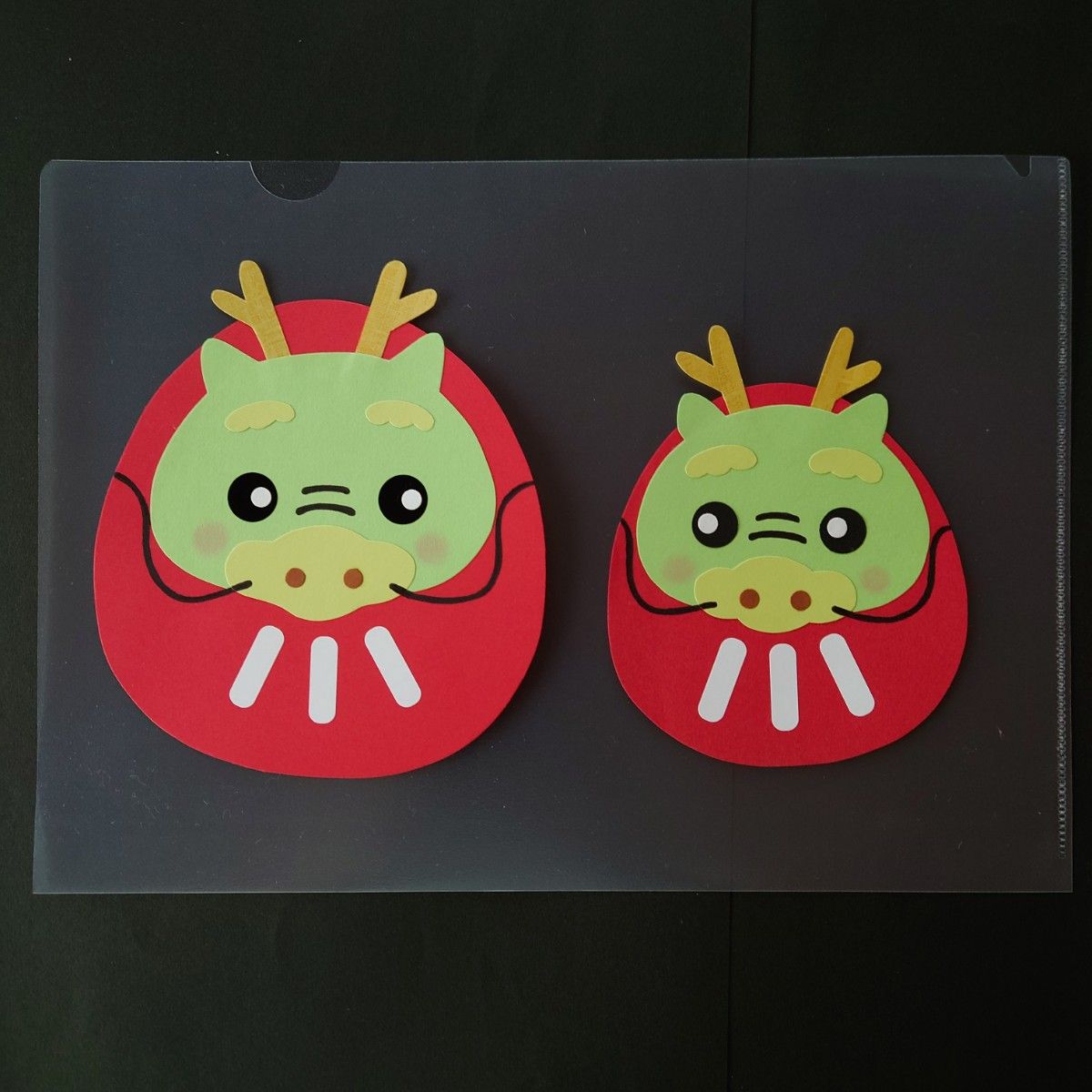 楽天市場 オーナメント変わり下げ飾り 2024年 干支 辰シリーズ壁掛け 壁飾り タペストリー インテリア雑貨 下げ飾り 開運 かわいい 飾りグッズ 玄関 縁起物 干支 ちりめん 新年 ギフト 運気 干支飾り 辰年 2024年 インテリア 和室 リビング 下げもの 京都