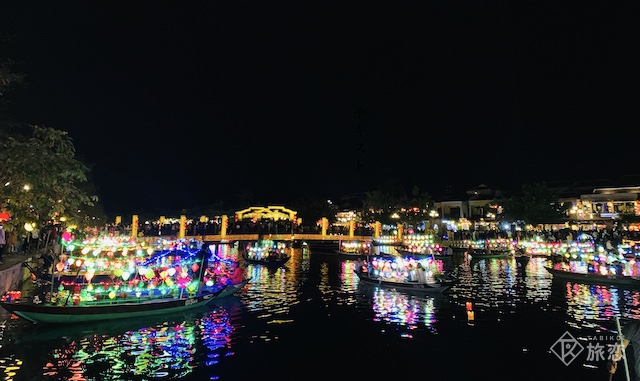 H.I.S. ランタンの灯りに包まれる幻想の夜！ナイトホイアン散策ツアー 夕食つき ダナン ベトナムのオプショナルツアー海外現地ツアー格安予約