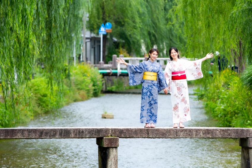 夏祭りに浴衣で行くならレンタルが正解！選ばれる理由と注意点を徹底解説 着物レンタル 梨花和服