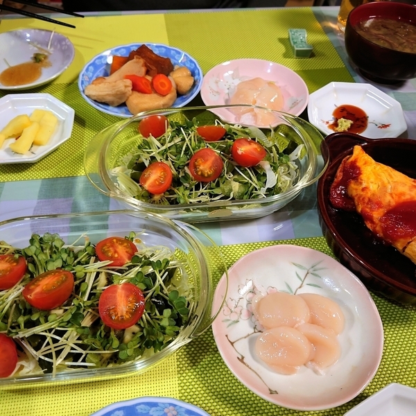 由加神社本宮は、備前焼の大鳥居が有名ですので、見学をかねて参拝してきました。江戸時代には、香川県の金刀比羅宮と合わせ参る｢ゆがさん・こんぴらさん両参り｣をすると、幸運がさらに広がるとされていたそうです。Facebook