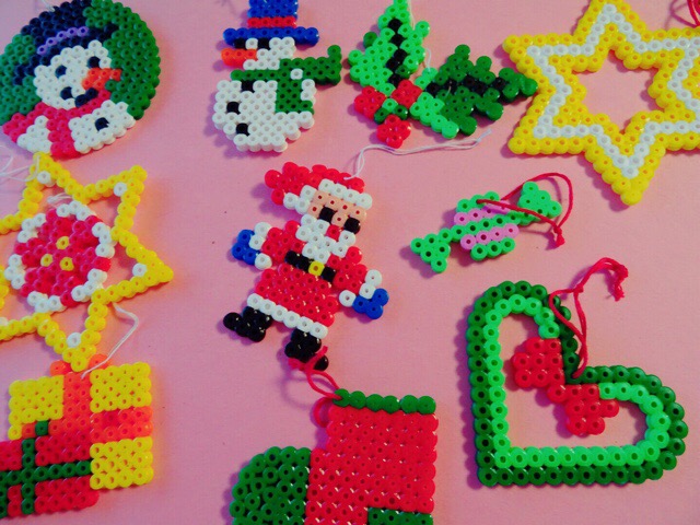 クリスマスオーナメント無料図案 〜 アイロン アクア ビーズで作るサンタ、トナカイからクリスマスツリーまで