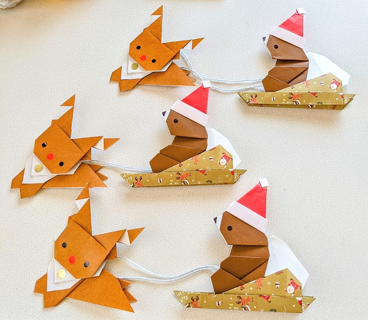 ハンドメイド 折り紙 トナカイとソリに乗ったクマのサンタクロースYahoo!フリマ 旧PayPayフリマ