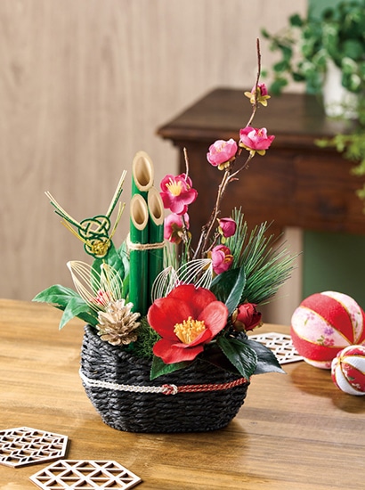 花と迎えるお正月。松、梅、竹 縁起がよい花とは？お正月飾りにおすすめの2024年新作アレンジメント青山花茂BLOG