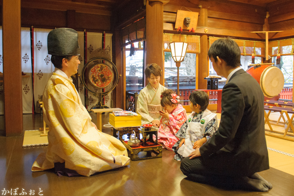 馬橋稲荷神社お宮参り・七五三・お食い初め写真出張カメラマンを依頼するならat FOME アットホーム