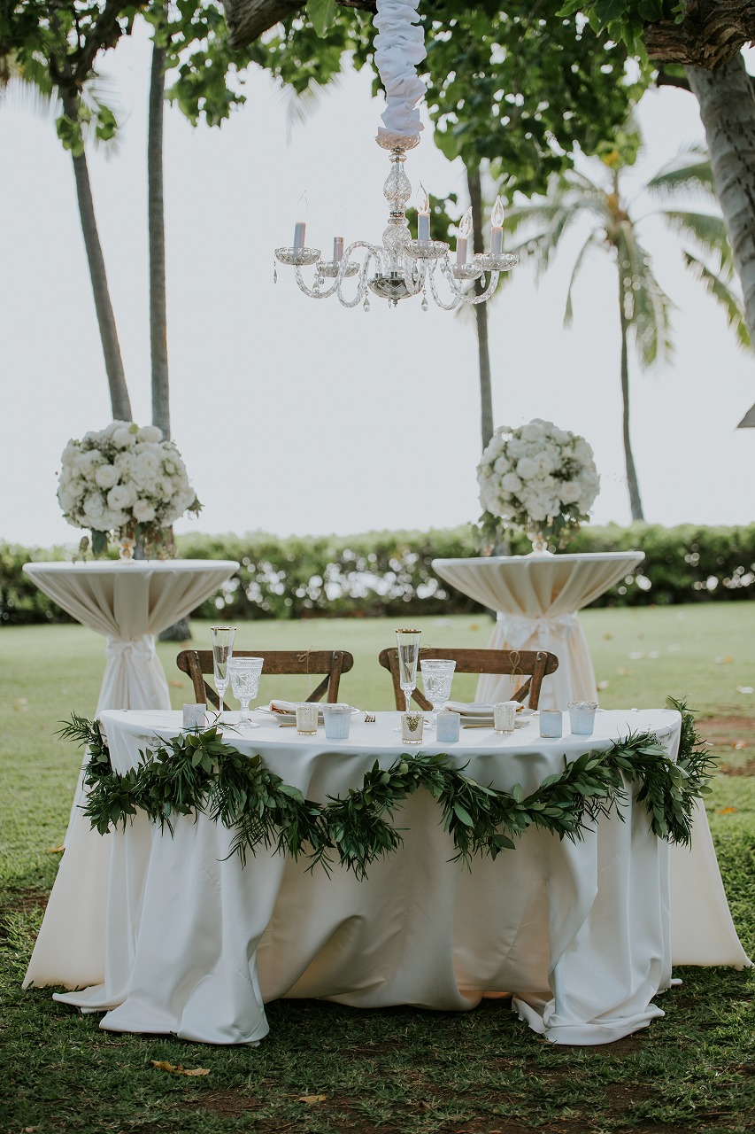 350例から厳選 2025年結婚式の高砂装飾アイデアやトレンドを紹介ブラプラヒトとは違う結婚式・フォトウェディングを