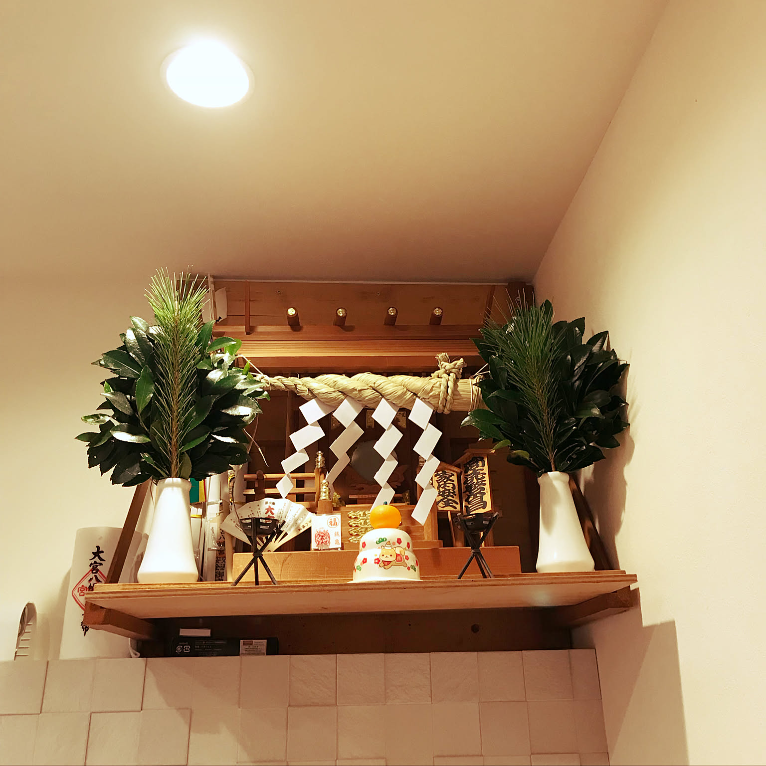 神棚のしめ縄・紙垂とは？付け方・種類・処分方法など基本を解説お仏壇のはせがわ 公式