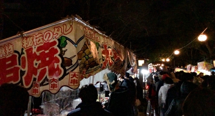 千葉神社で「初詣2025」が1 1 水 より実施！ 混雑状況・屋台・駐車場・参拝時間・人数など猫の道案内