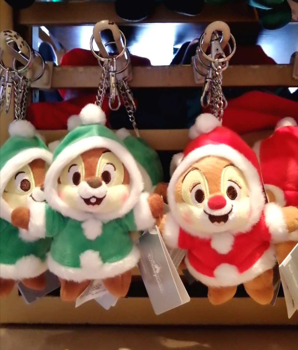 チップ & デールぬいぐるみキーホルダー DISNEY CHRISTMAS チップとデール クリスマス ぬいぐるみ ディズニーストア限定