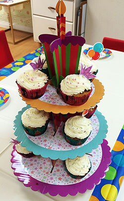 かわいいプチサイズ♪小さな誕生日ケーキ