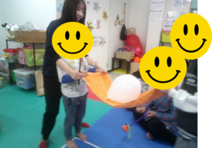 👦👧 かぼちゃ風船の中にお菓子を入れると子供が喜ぶよ🍬 ハロウィンかぼちゃ 🎃 Halloween pumpkin 🎃 pastelcolorhalloweenpumpkinハロウィン