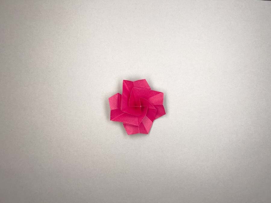 敬老の日の折り紙で簡単なプレゼント。花やカード等の折り方。幼稚園や保育園の子供の手作り製作にもおすすめおりがみっこⅡ