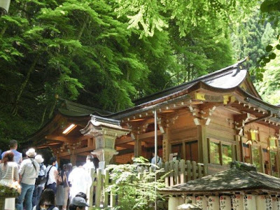 陰陽師に憧れて京都旅 その１ ドタキャンされて怒りのままに「丑の刻参り」の聖地へさかもん ミートテック常備