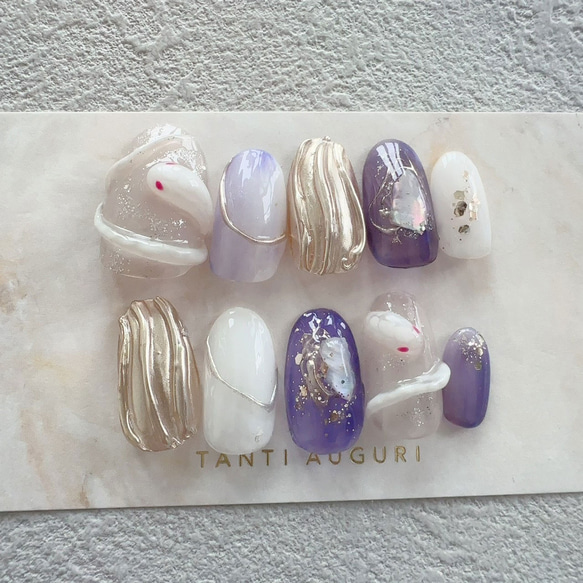 2025年春節に輝くためのホットなネイルトレンド10選 - Lalla Nail