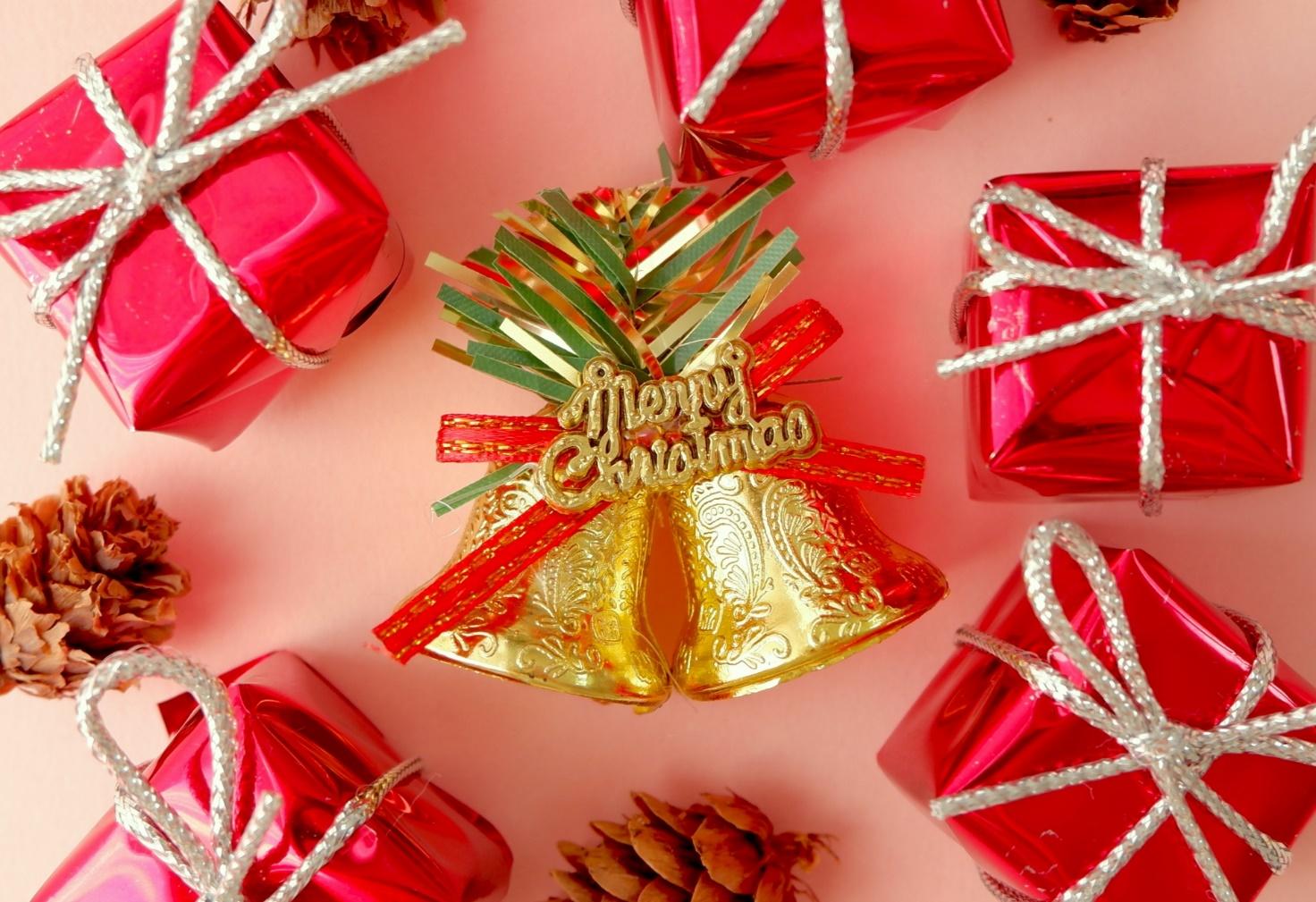 クリスマスのプレゼント交換のやり方は？選び方についても詳しく解説Sirokuma-z.shop