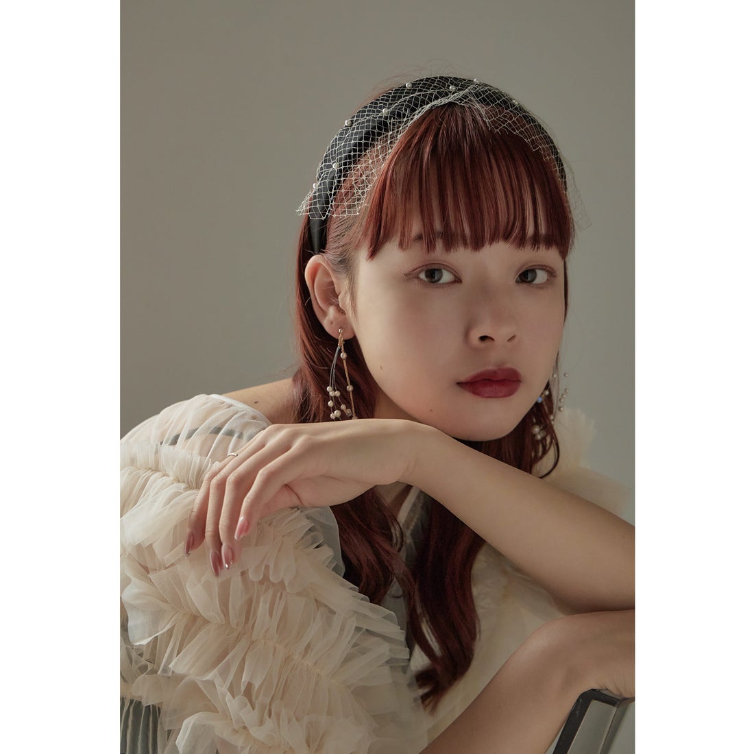 伸ばしかけにくるりんぱハーフアップ カチューシャでパーティ仕様！結婚式・パーティーヘアアレンジAll About