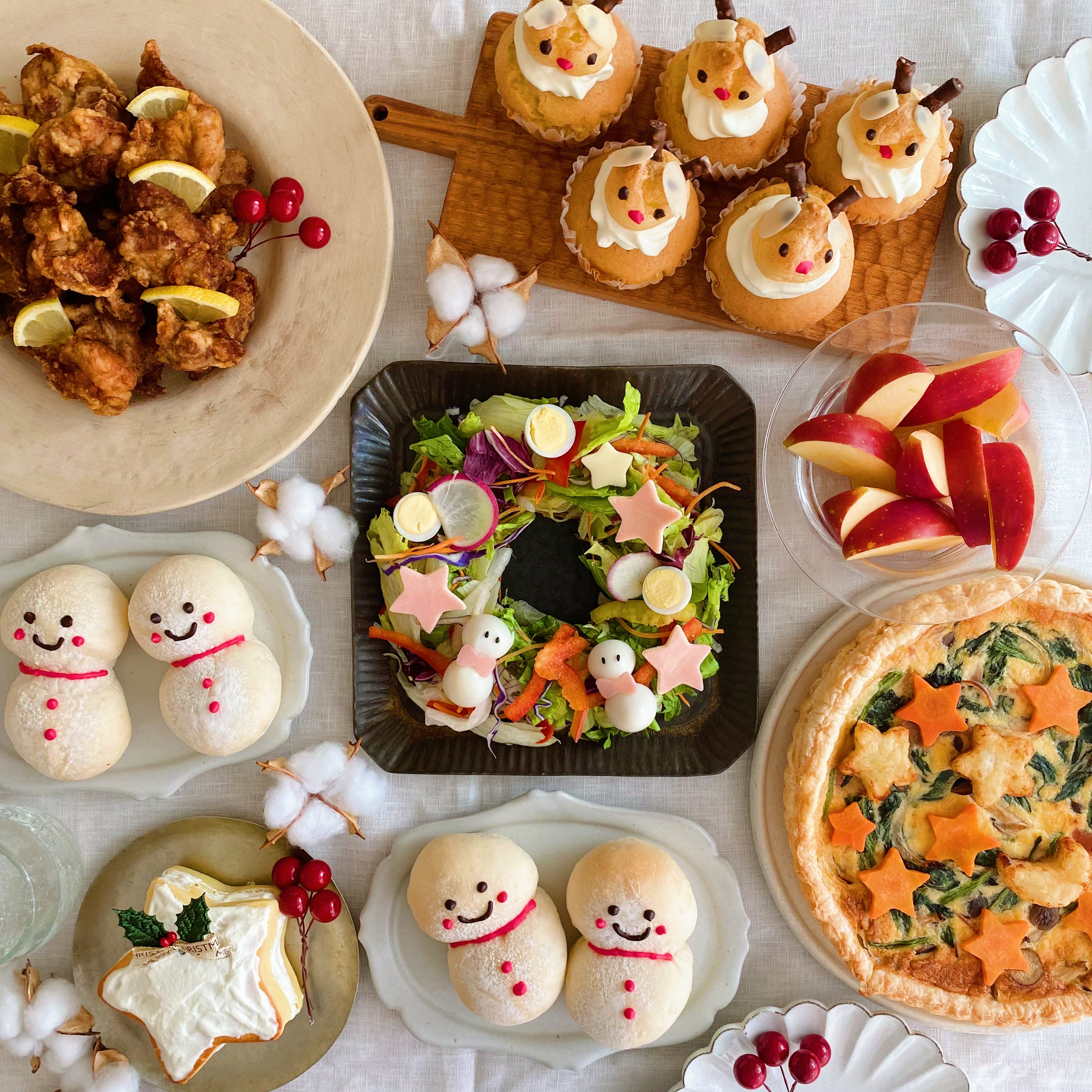 かんたんに作れるクリスマスメニュー 鮮やかなクリスマスリースの盛り付け方 rii- エキスパート - Yahoo!ニュース