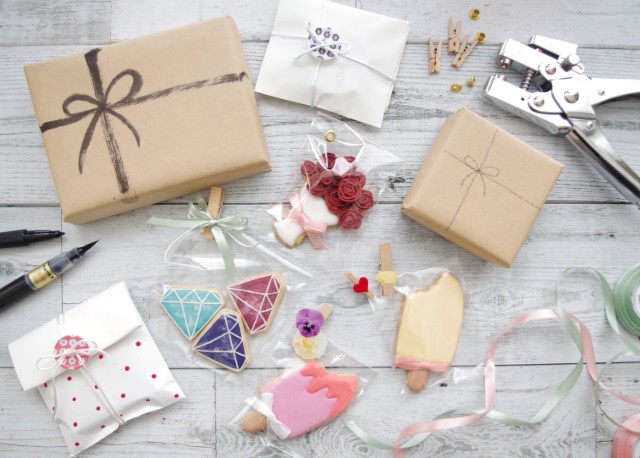 誕生日サプライズアイデア全集 彼女・彼氏・友達へ感動を仕掛けようHappy Birthday Project ハピバ