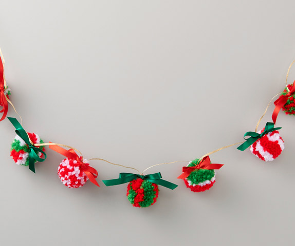 クリスマスガーランドを手作り！身近な素材で作るアイディアを紹介 公式 互換インクの専門店ベルカラ