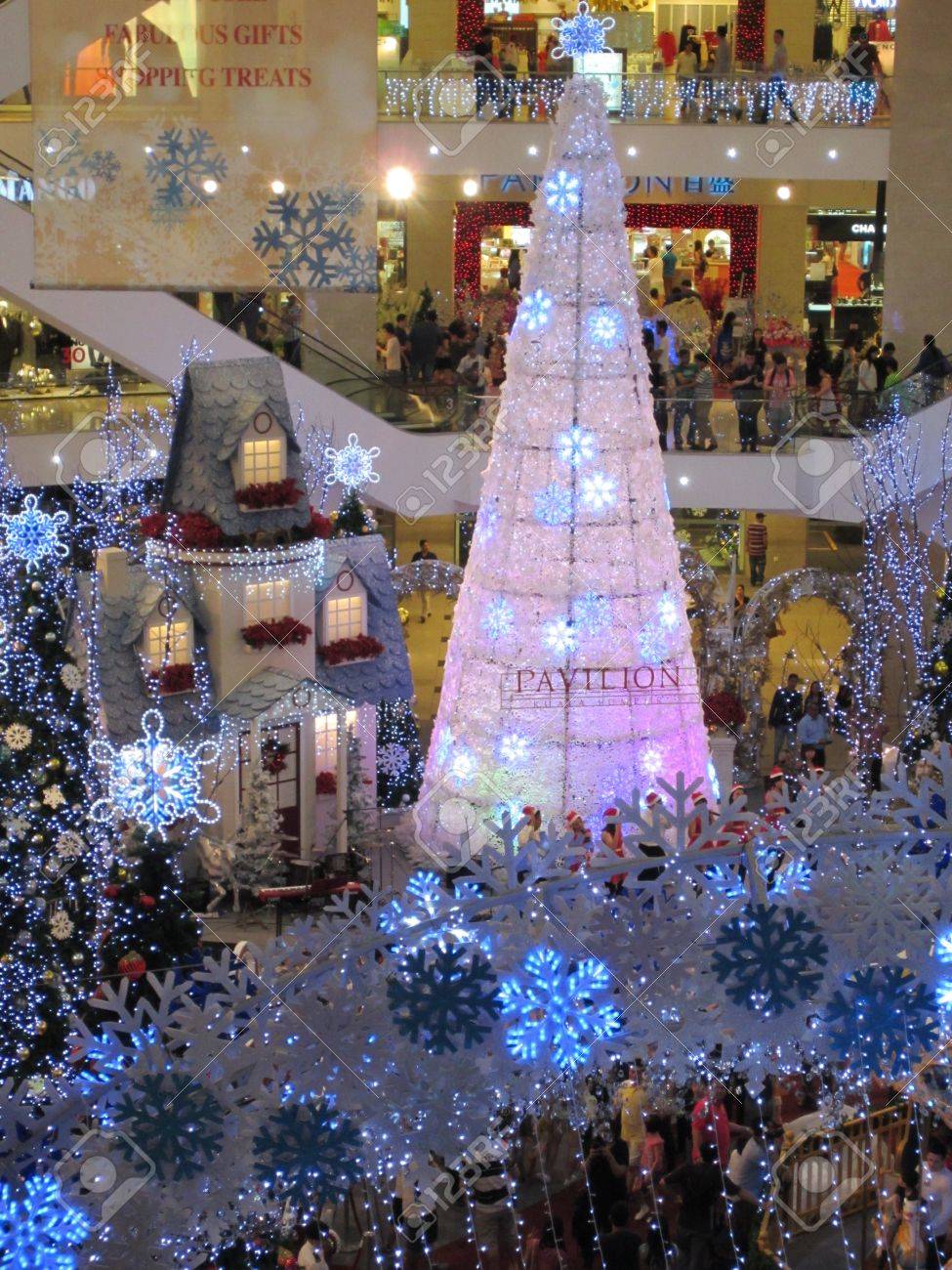 クリスマスフォトブースの作り方〜壁面にクリスマスツリーを飾ろう！Happy Birthday Project ハピバ