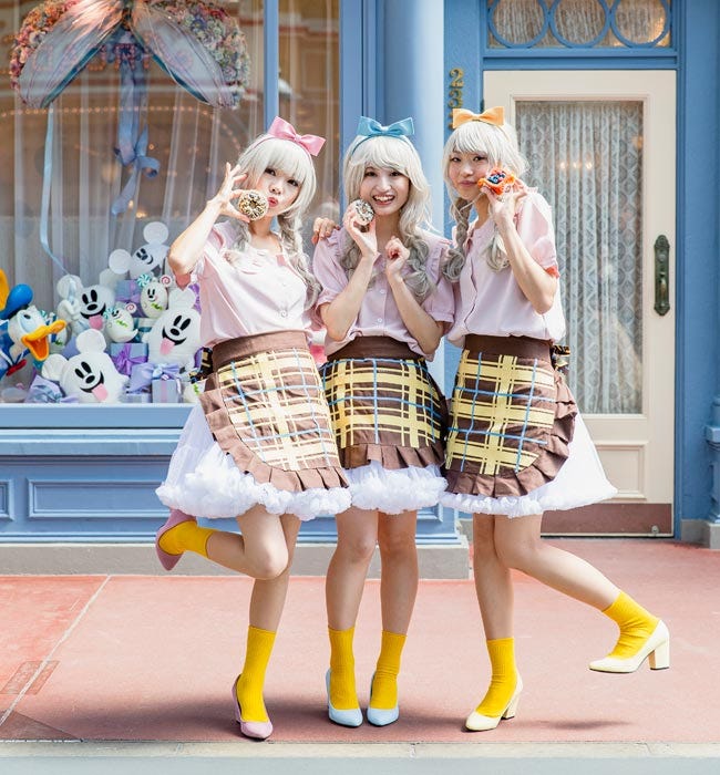 今人気の「ディズニーバウンド」とは？今すぐ真似できる、お手本コーデ6選 - HARAJUKU POP WEB