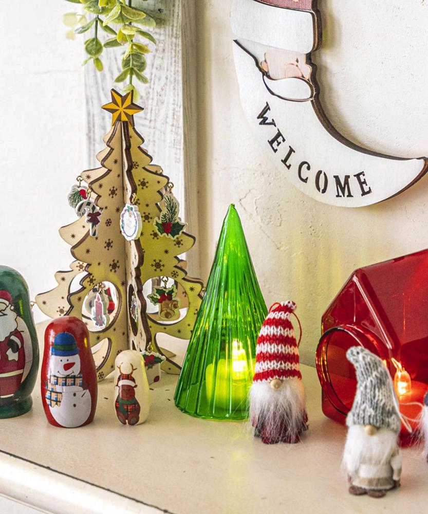 雪付きミニツリー Christmas スリーコインズ スリコ 3COINS - メルカリ