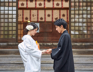 和装でロケーションフォト・前撮り・結婚写真フォトメゾンエクラン 新宿店