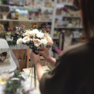 ブーケレッスン ウェディングブーケ手作り1dayレッスン結婚式 フラワー ブーケ ブートニア DIY ブーケ教室–結婚式準備サイトCORDY コーディ