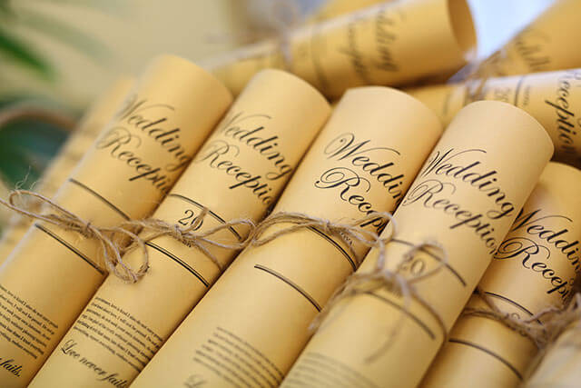 おしゃれな無料テンプレート結婚式のプロフィールブックを手作り。簡単な作り方をご紹介ARCH DAYS