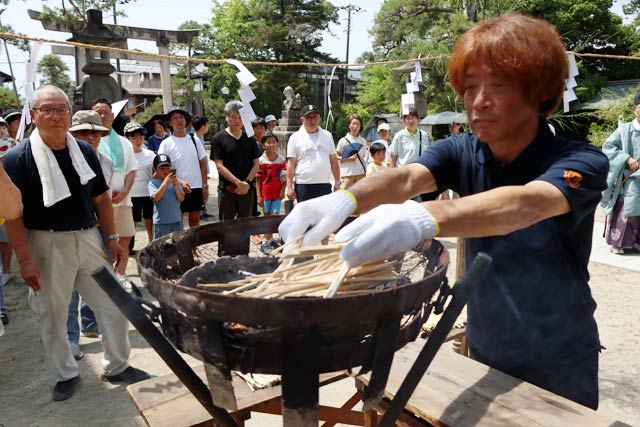 雅和膳 詰合せ 6452-25 香典返し 法要 粗供養 法事 お返し 仏事 返礼品 お供え 手土産 一周忌 三回忌 七回忌 志 満中陰 佛のし 黄白のし蓮のし 熨斗 初盆 新盆 忌明け 年忌法要 50日祭 一年祭 偲び草 茶の子 -ギフトとグルメの送食系 - プレゼント＆ギフトのギフトモール