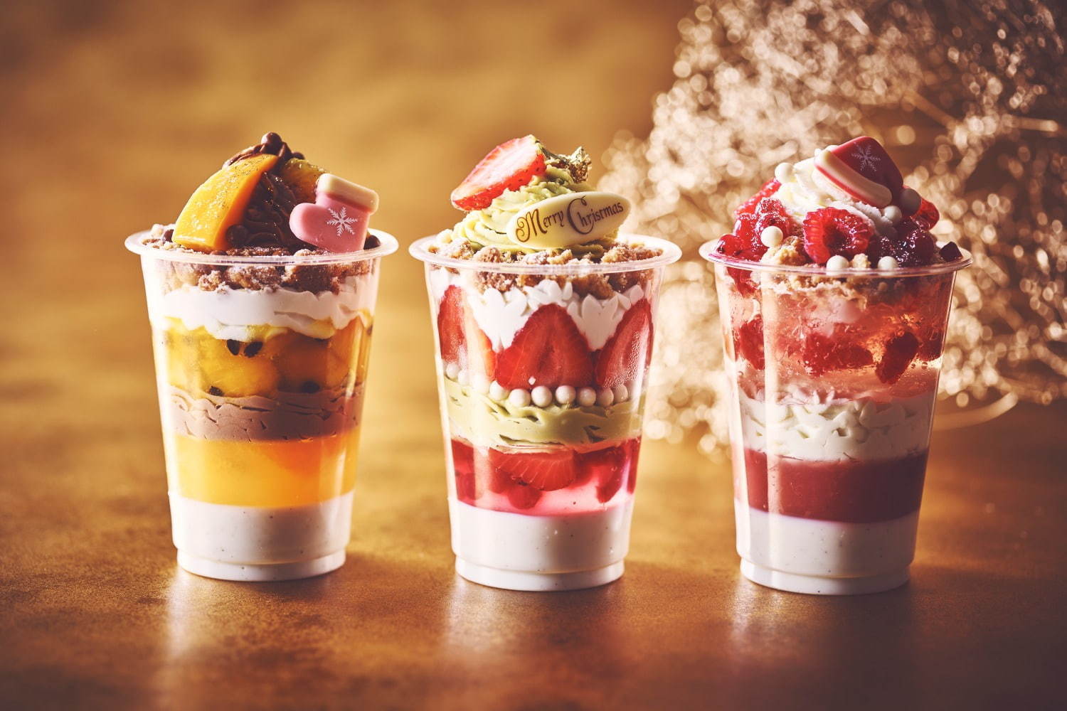 グランドニッコー東京 台場からホワイトクリスマスをイメージしたパフェ登場。国産いちごを使用し華やかに - OZmall