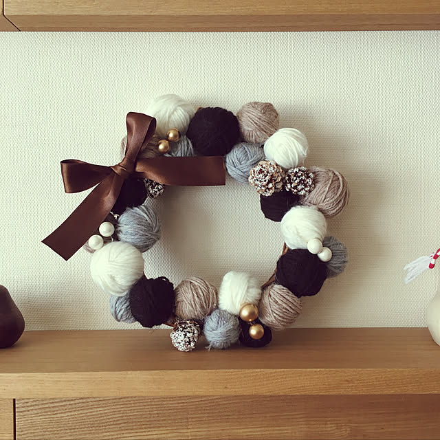 100均で簡単！きらきらボールリース☆ハンドメイドの作り方・アイデア暮らしニスタ