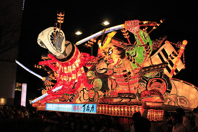 お祭りトリビア連載8 夏祭りの楽しみ「盆踊り」ってどんな踊り？起源や由来も解説TABIZINE～人生に旅心を～