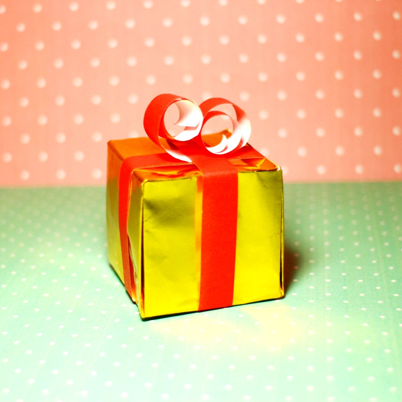 プレゼントボックスの折り方 折り紙 明日の介護をもっと楽しく 介護のみらいラボ 公式