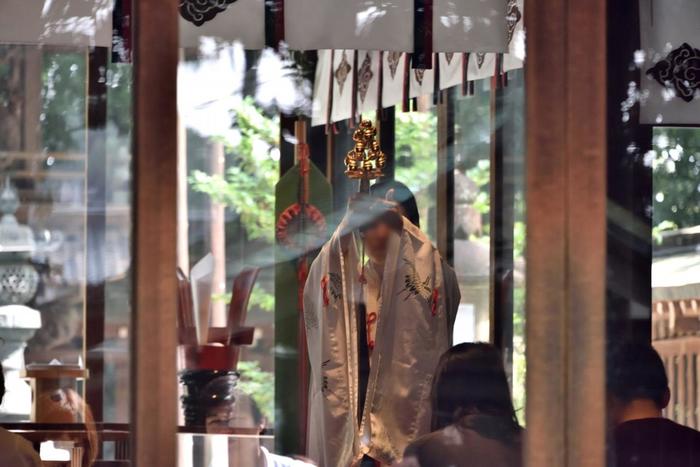 川越氷川神社 人の縁は男女が結ばれることで、ずっとつながってきたもの。その「結び」があって、いま私たちはここにいます。 縁起のよい末広がりの八月八日。川越氷川神社では午前8時8分より「良縁祈願祭」を執り行います。 ※受付は7時50分まで これからさまざまなご縁