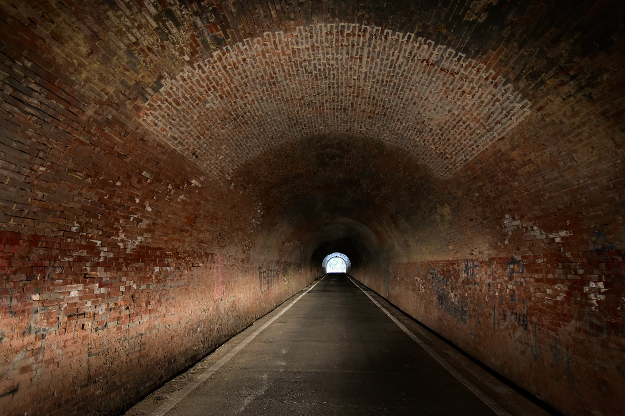 旧本坂トンネル XELVIS250軒下エンヂニアリング-2