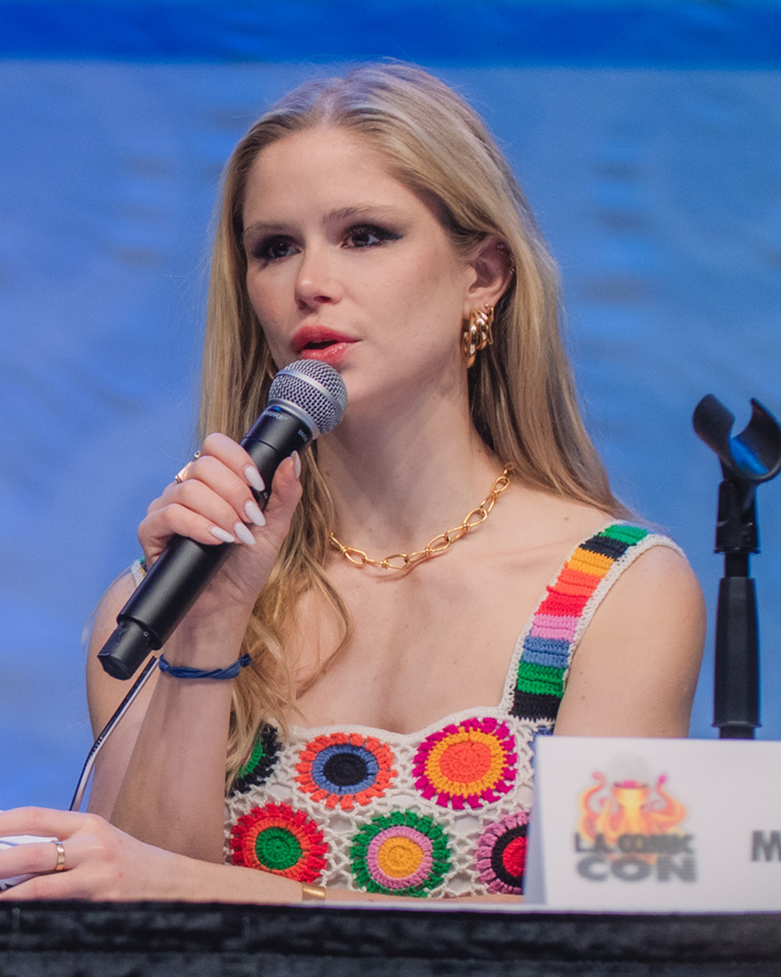 ザ・ボーイズ』エリン・モリアーティがSNSから離れると宣言！その理由とは- 海外ドラマNAVI