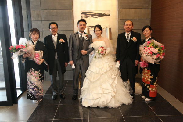 INFINITY生花の贈呈セレモニー用花束5束白