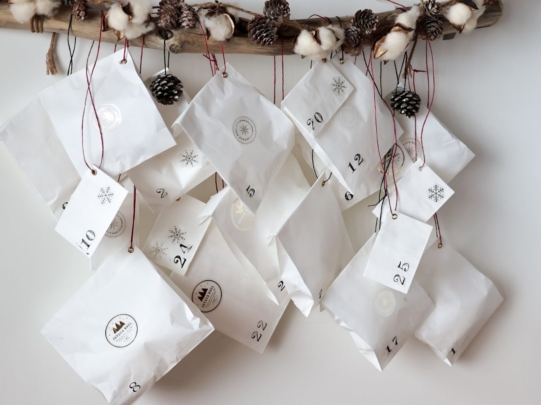 おすすめお菓子のアドベントカレンダー3選＆100均で手作り材料を揃えてクリスマス東京イベントプラス親子で楽しいお得な週末お出かけ情報