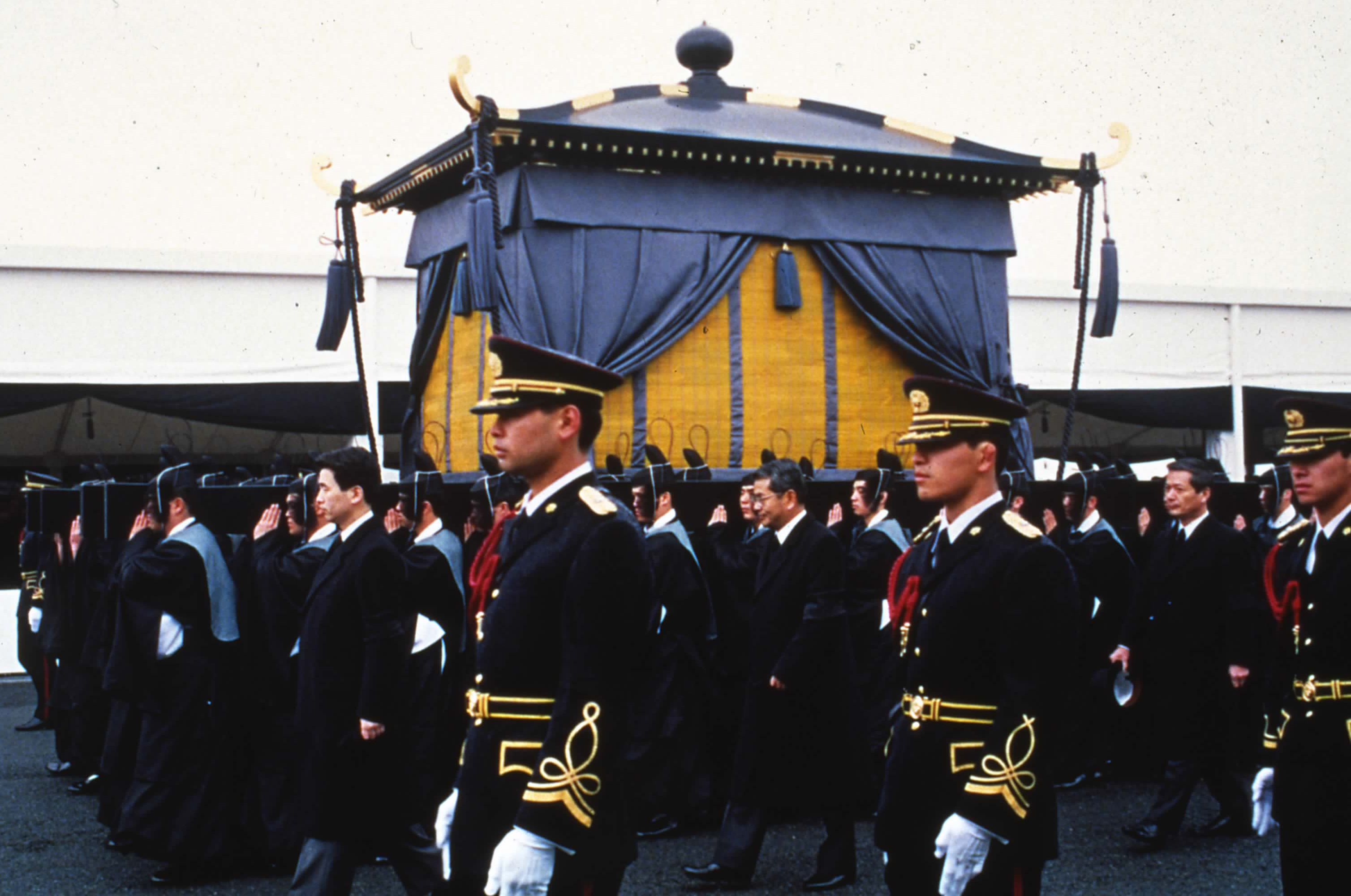 内容に問題なければ＼休日・祝日休まず発送 仏用 葬儀会葬礼状＋匠の手海苔苔詰合せ ビニール袋付き EG5-28-1 挨拶状 葬儀 オリジナル薄墨印字します 葬式 あいさつ 御礼 挨拶文 礼状 お礼状 続柄 お通夜 告別式 ３種類から選べる会葬礼状 -ハリカ ギフトモール店