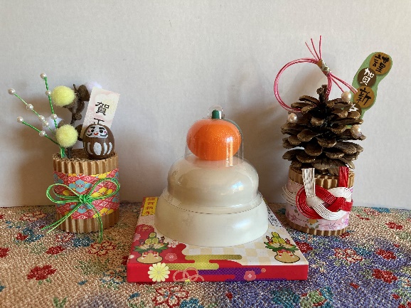 100均DIY 正月飾り「しめ縄リース」を手軽に作ろう♪ 手作りでおしゃれにアレンジ - macaroni