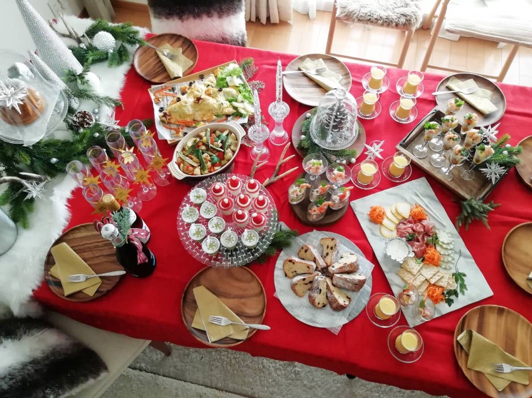 正直、悩む 「クリスマスの持ち寄りパーティー」のメニューはどうすればいい？キナリノ