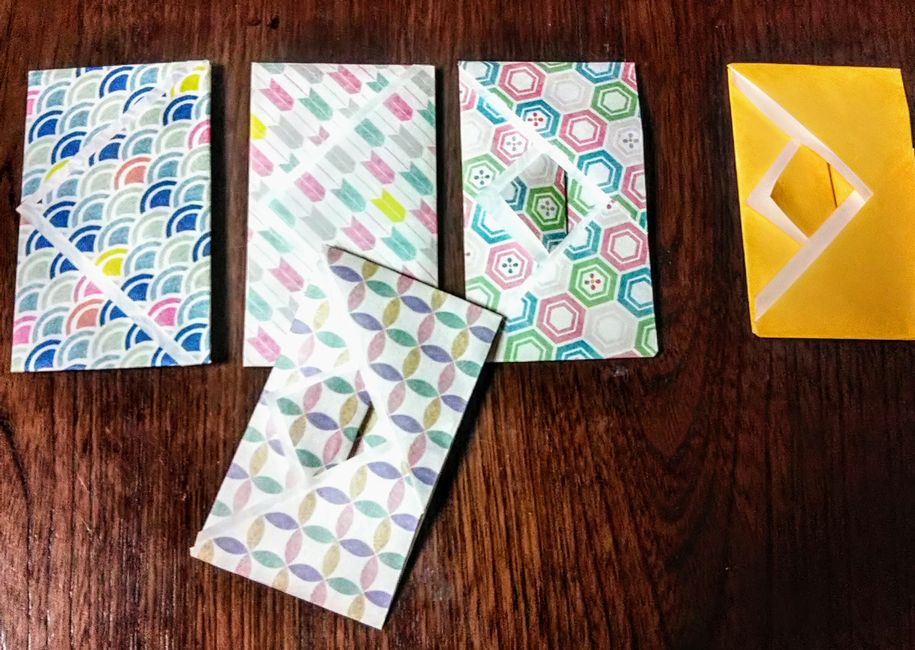 折り紙2枚で簡単！お札を折らないで入れる簡易ポチ袋の作り方つつみとむすび